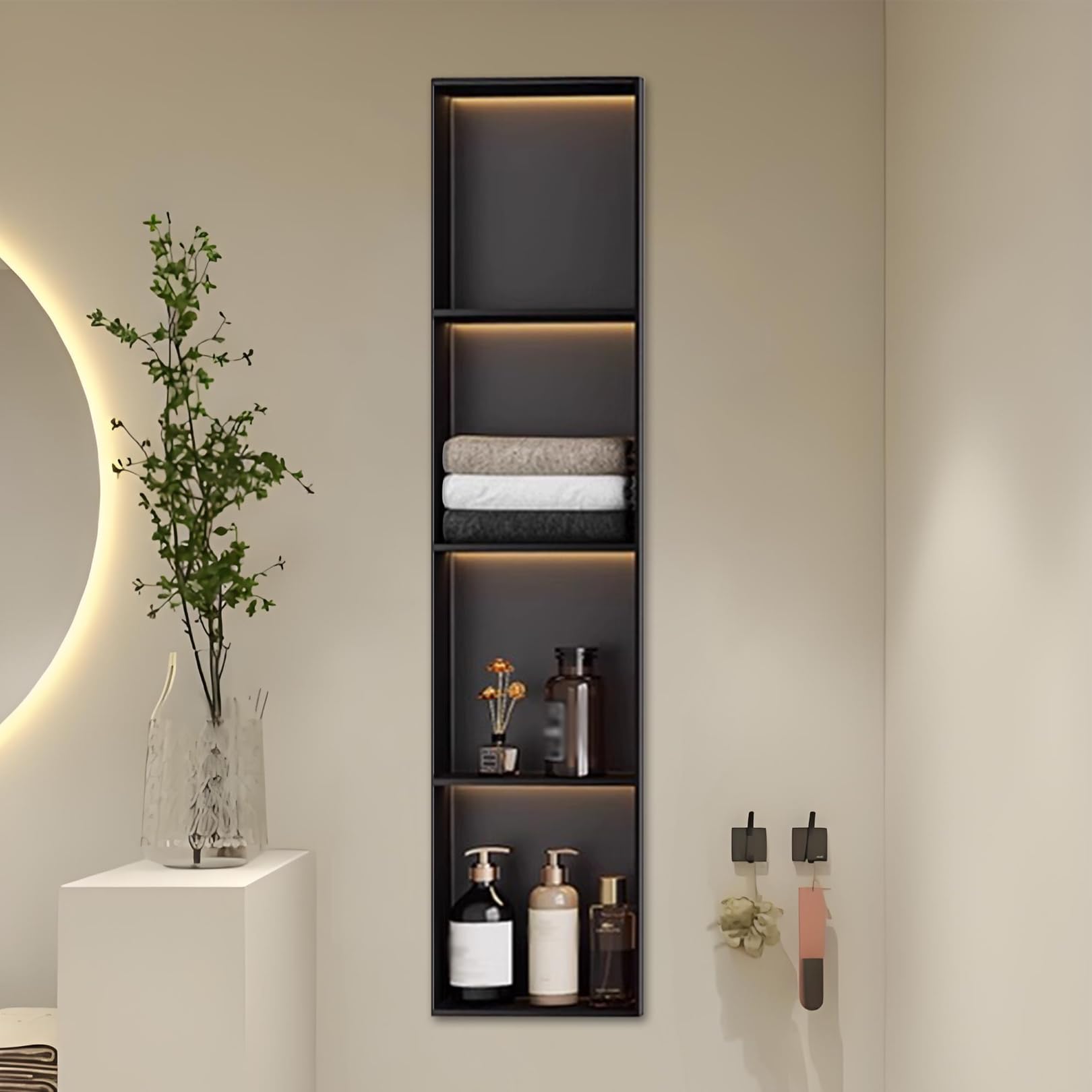 Douche LED noire mate et étagère douche inox sans carrelage pour rénovation salle de bain