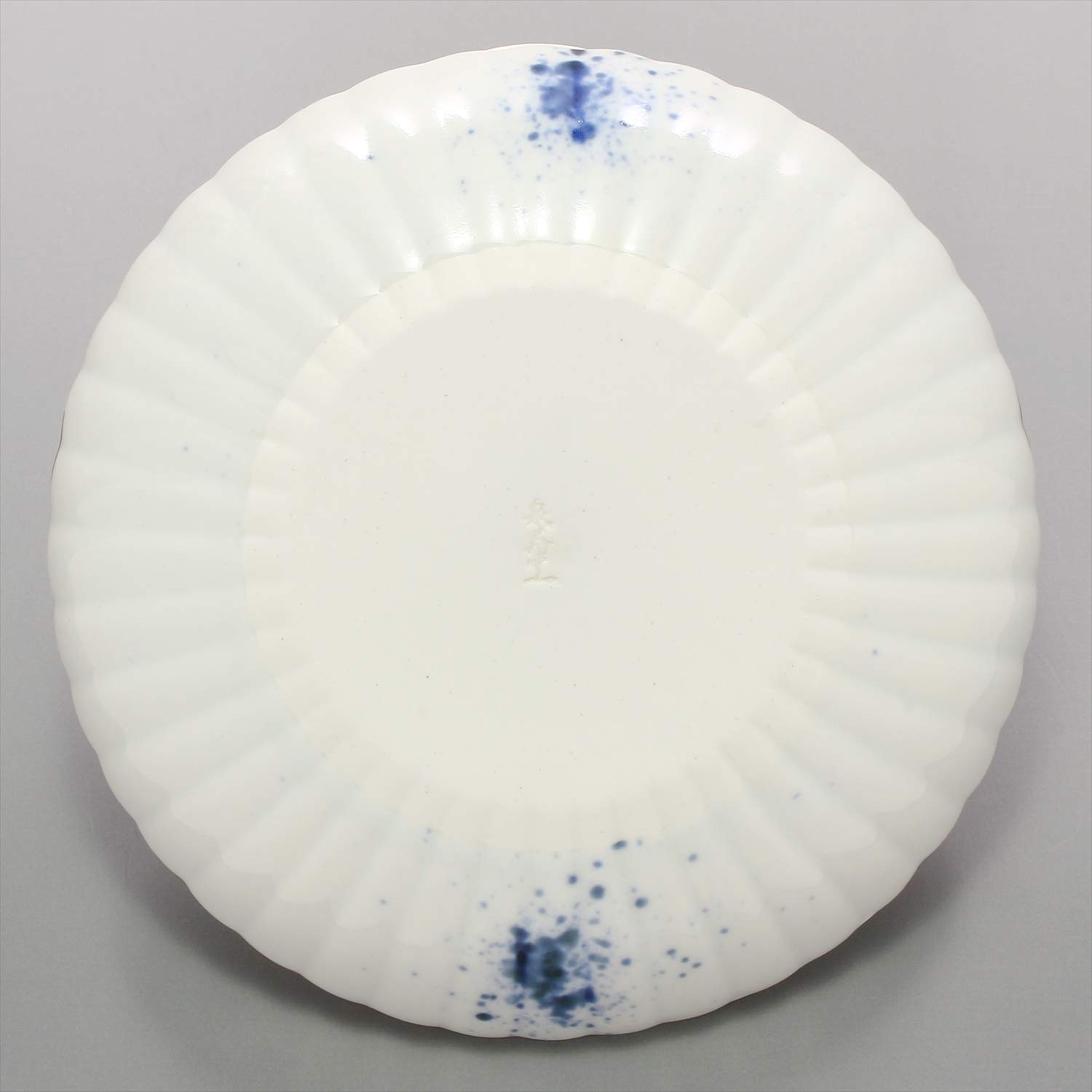 Amazon｜浜陶 中皿 白 15.7cm 波佐見焼 菊割 取皿 染花絵 404177｜小皿