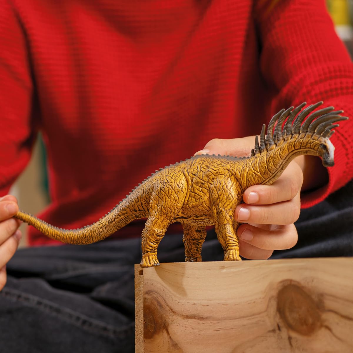SCHLEICH 15042 DINOSAURS Bajadasaurus Figurine for ages 4+ - Image 2