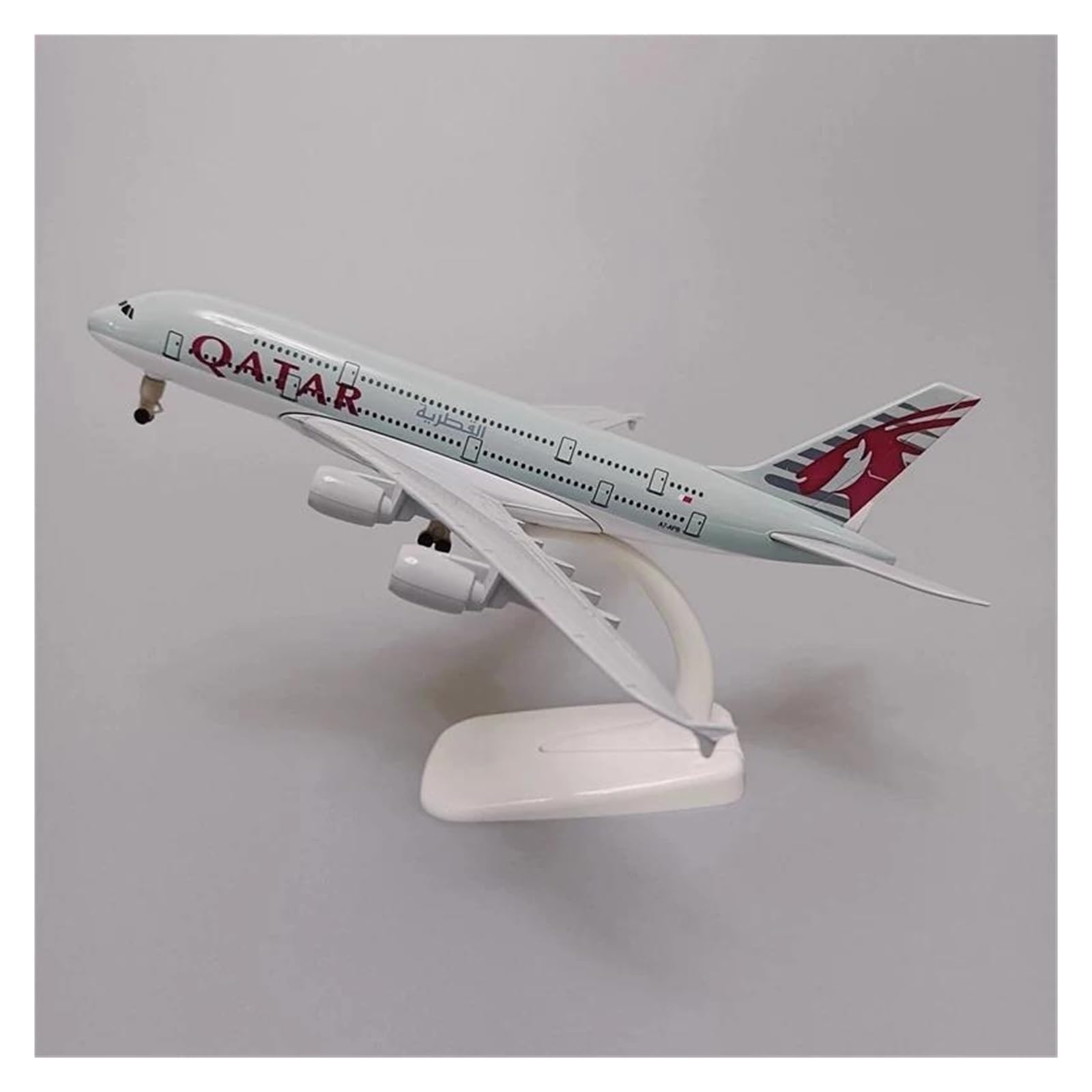 Replica in scala aeroplano 20 Cm Per Qatar Classic 380 Modello Aereo In Lega Metallo Pressofuso Carrello Atterraggio Ruote Giocattoli Da Collezione Per collezioni di visualizzazione