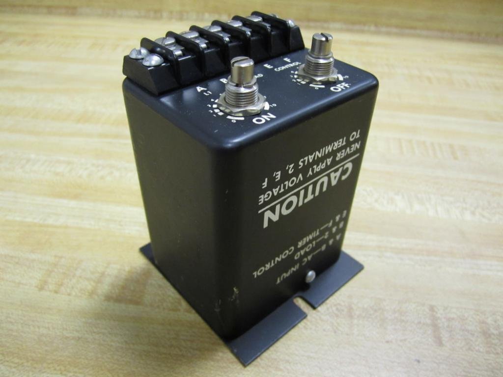 ISSC 1061-1FF2C Control Timer