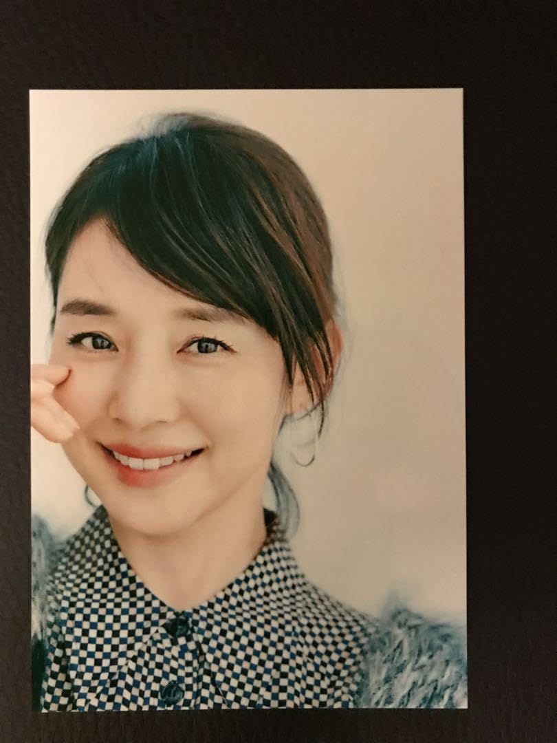 タレント写真 12枚 2L Amazon.co.jp: 石田ゆり子 2L判サイズフォトa 12枚セット : おもちゃ