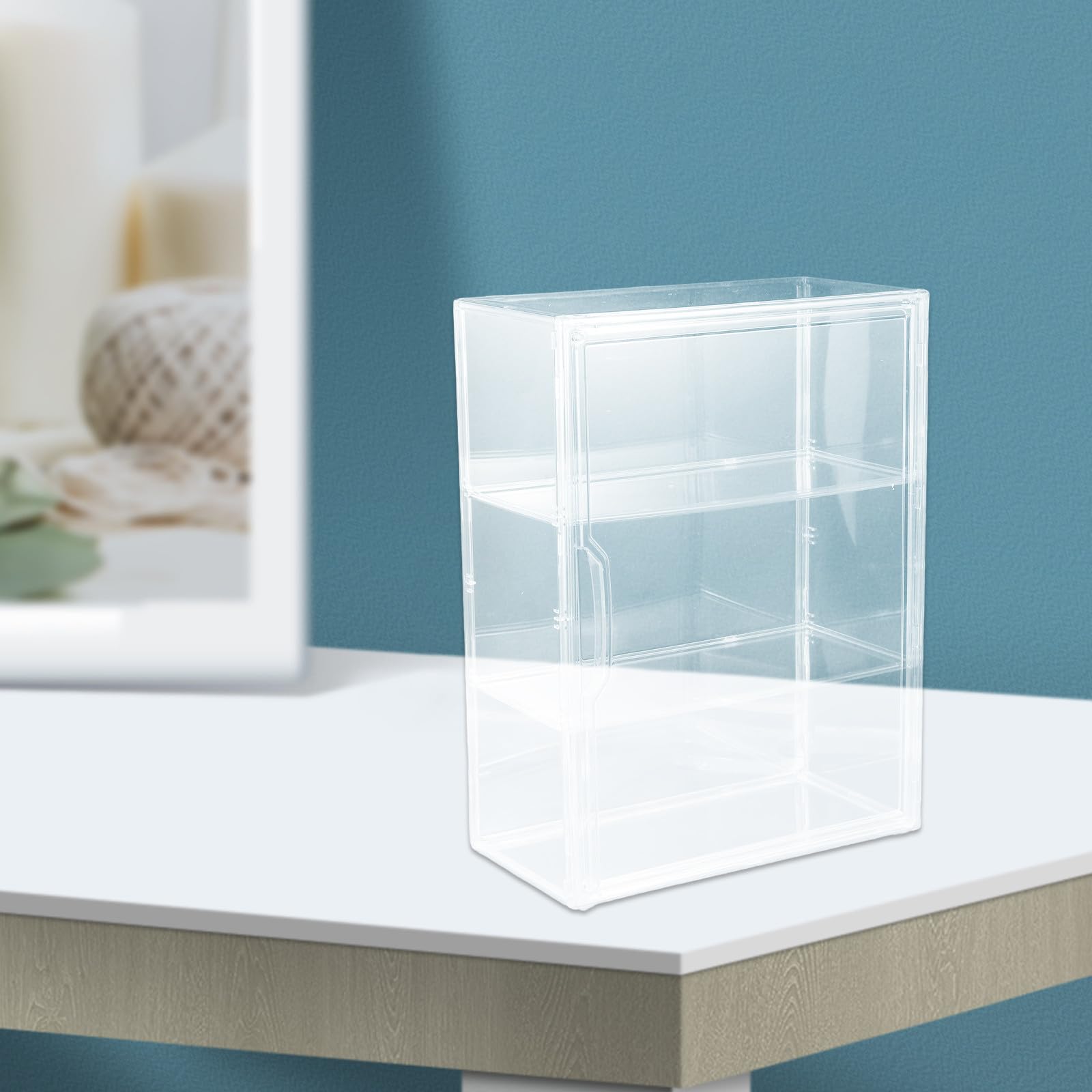 CLISPEED Vitrina Acrílica Transparente Puerta Magnética para Figuras de Acción y Modelos de Coches, Caja de Exhibición Apilable Elegante para Decoración de Escritorio y Hogar
