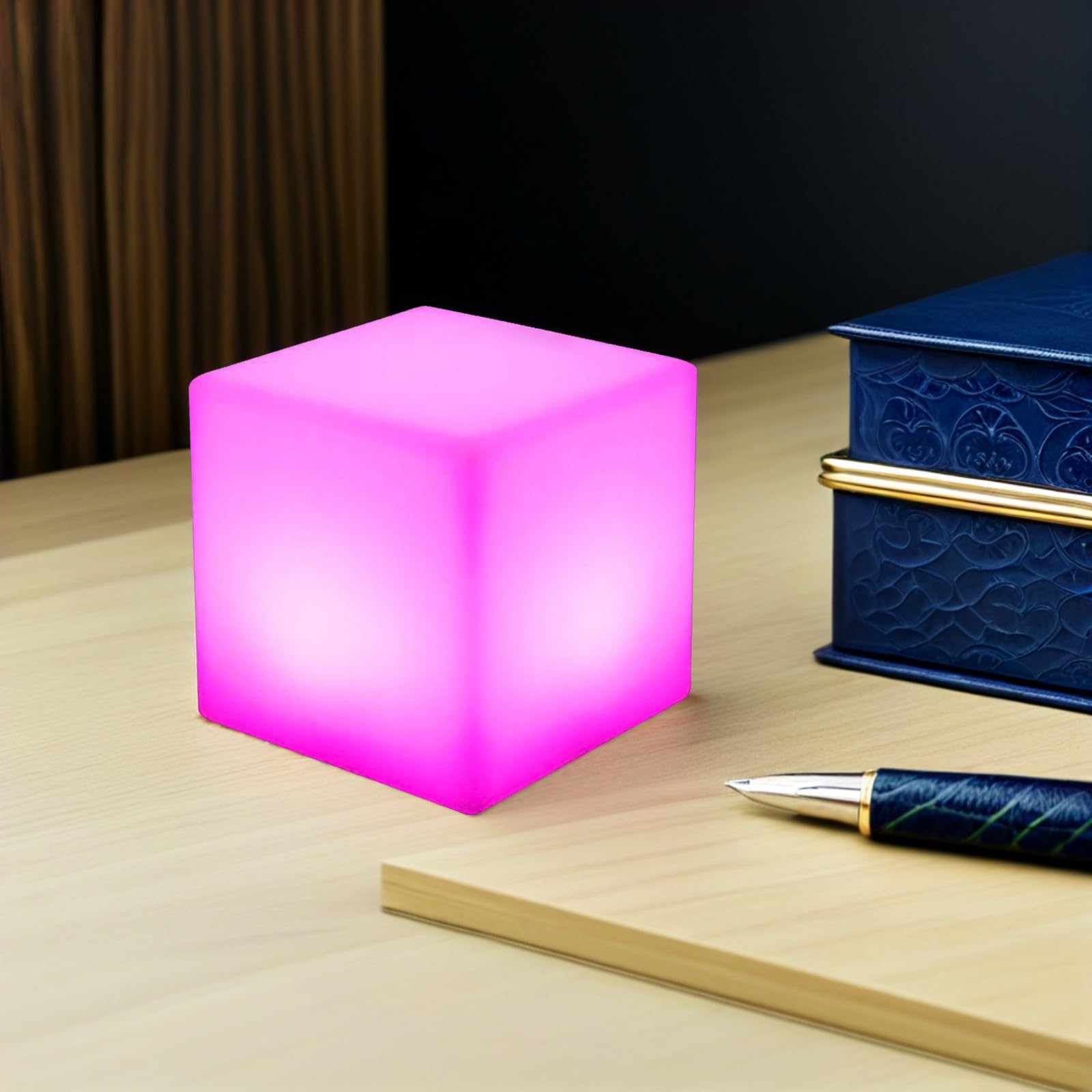 Holibanna LED Würfellampe 10cm Quadratisch aus Pe Material USB Aufladbar 16 Farben Vielseitige Außenleuchte und Dekorationslicht für Terrasse und Garten Zufällige Farbe