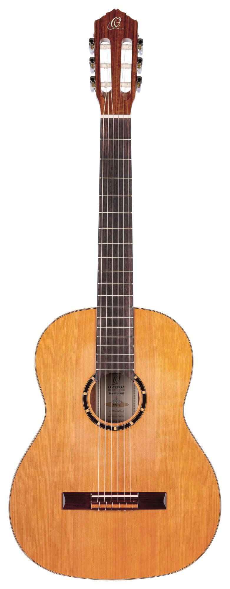 Ortega Guitars 4/4 Konzert Gitarre – Family Series – Inklusive Gig Bag – Zeder, Mahagoni, Hochglanz Natur (R122G)