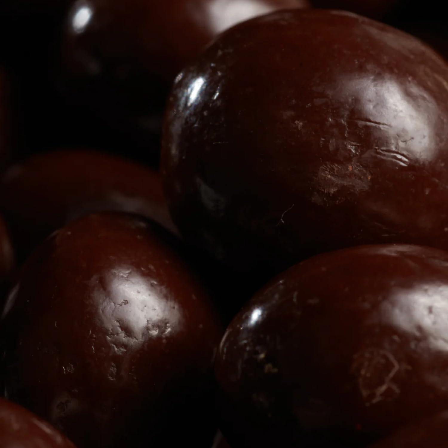 Leone depuis 1857 - Pralines Noisette Enrobée de Chocolat Noir et au Lait - Sachet de Chocolats Leone - Chocolats avec Noisette Sans Gluten - 150 gr