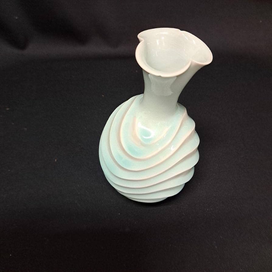 Amazon.co.jp: 大野耕太郎 花生 花瓶 花器 青白磁 : ホーム＆キッチン