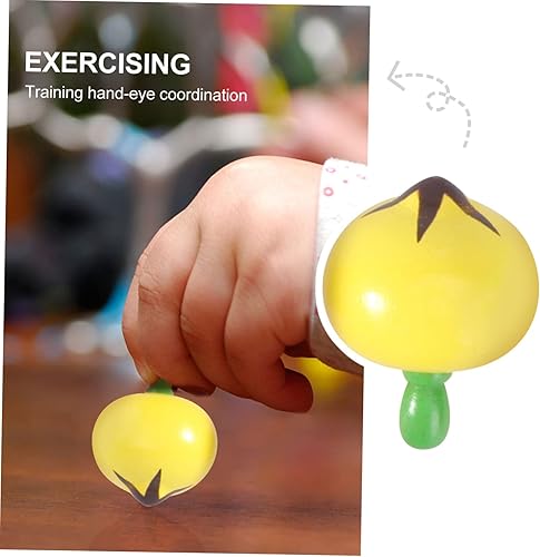 KICHOUSE 8pcs Wooden Fruit Tops Boys and Girls Gyro Toy Hand-Eye Coordination Vintage Style Random Style