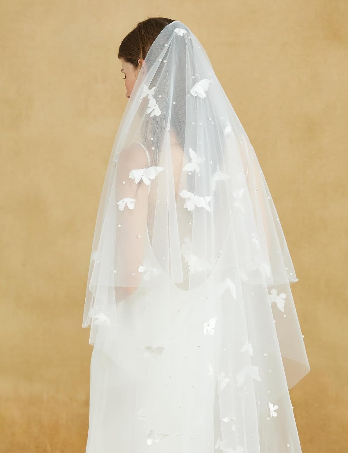 BEAUTELICATE Blusher Veil Cathedral Wedding Veil 2 Tiers Pearl Veil Butterfly with Comb