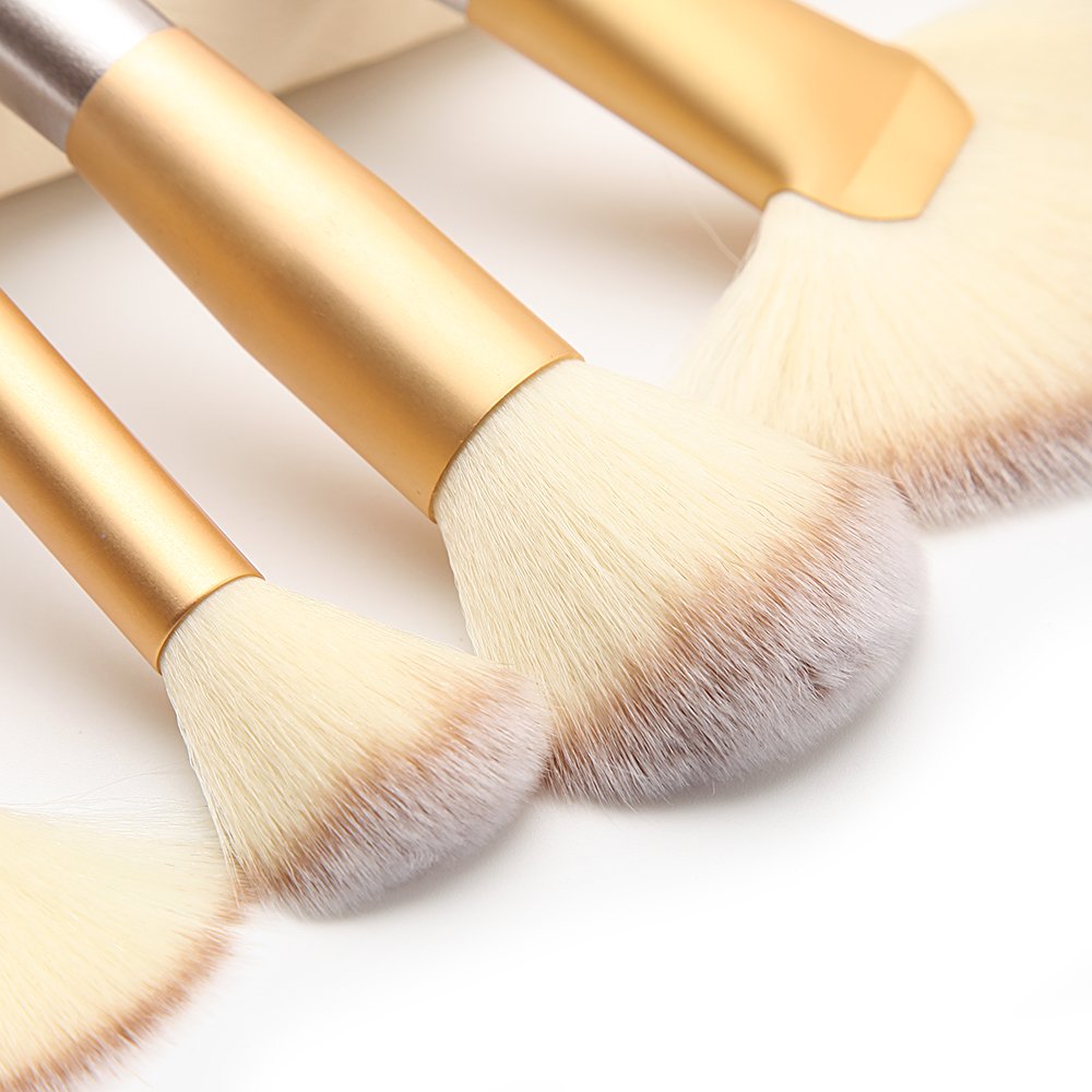 Ubor Make Up Brushes 18 Pcs Professional Cosmetics Wooden handle MakeUp Brush Set Kits Fondation Concealer Blush Eyeshadow Eyebrow Powder Lip Fan Brush with Soft Leather Bag