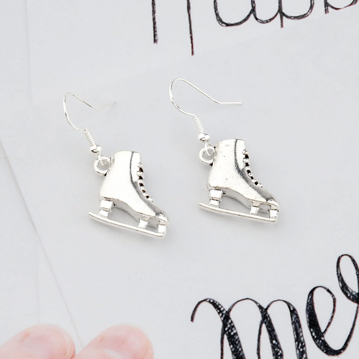 BAUNA Skater Earrings Ice Skate Pendant Jewelry Figure Skating Dangle Earrings for Skate Lover