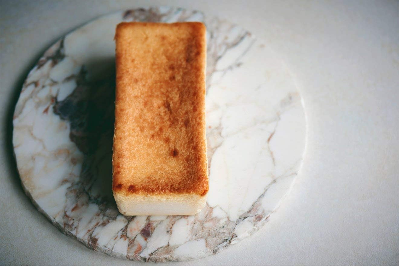 【化粧箱入り】 ミスターチーズケーキ Mr.CHEESECAKE 1本 ミスター チーズケーキ Mr. CHEESECAKE 今夜くらべてみました