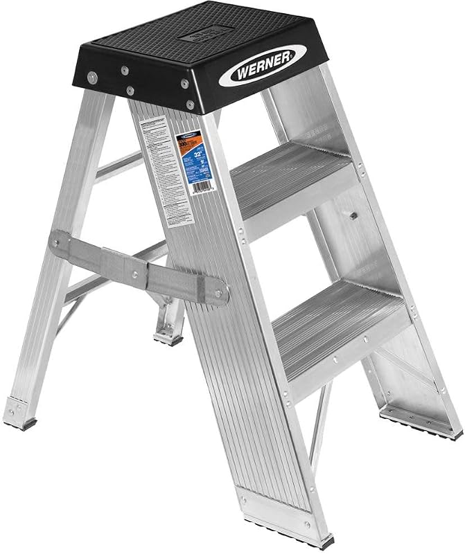 Escalera escalonada de aluminio de 3 pies con 375 lb. Capacidad de carga Tipo IAA Clasificación de servicio SSA03