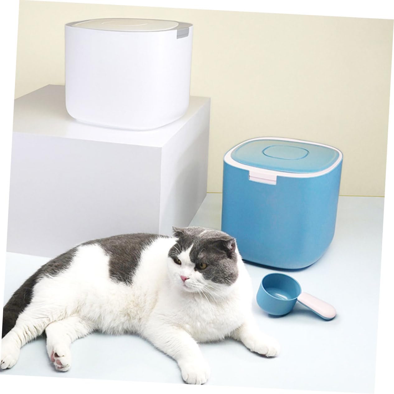 GALPADA Multi-functional Pet Food Storage Bin Airtight Dog and Cat Food Container Moisture Grain Holder Material for Home Use