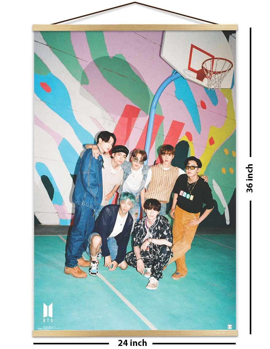 Amazon.com: Scorpio Posters BTS - Dynamite Court Poster