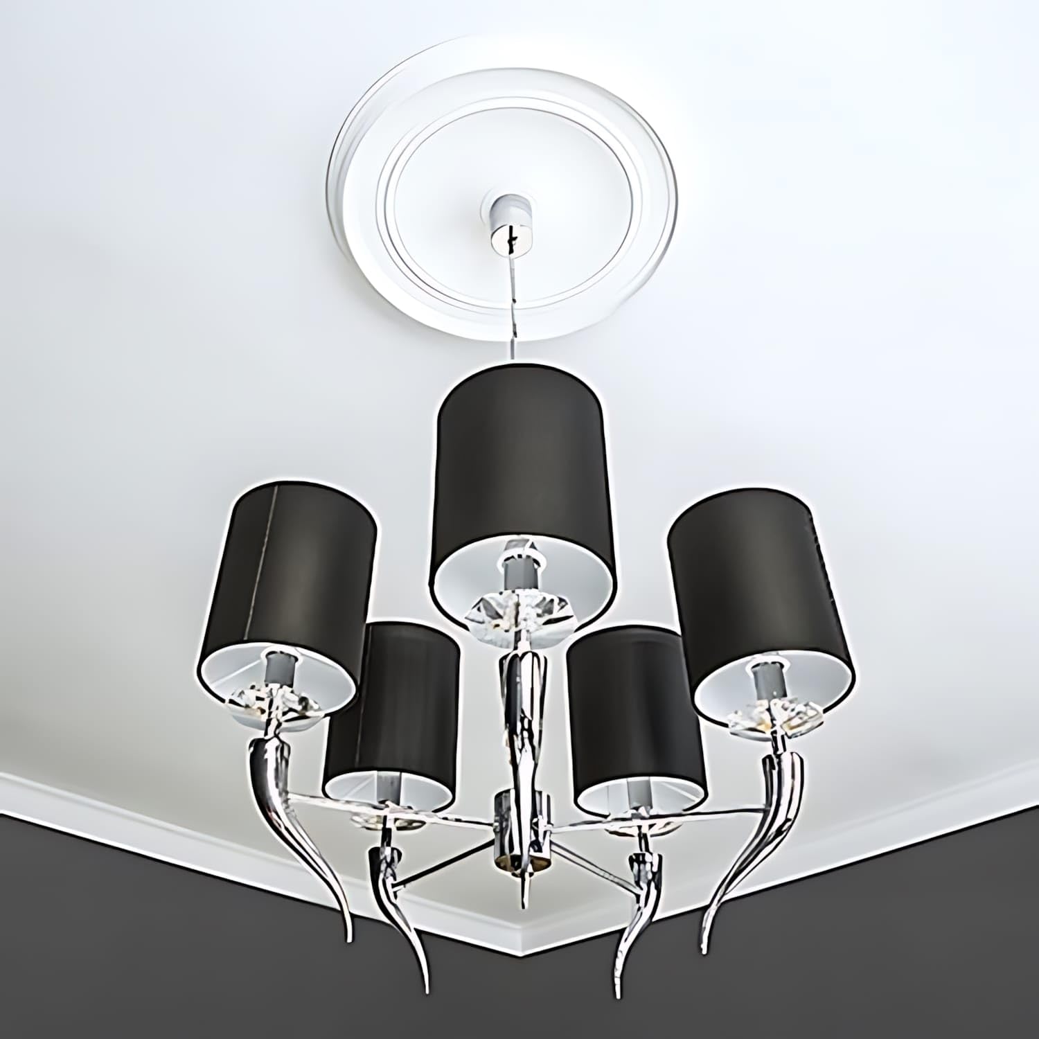 Profhome 156044 Deckenrosette Stuckrosette Ø 62 cm | Hochwertiger Polyurethan Hartschaum | Klassisches Design für Kronleuchter & Lampen | Vorgegrundiert Weiß | Innen & Außen