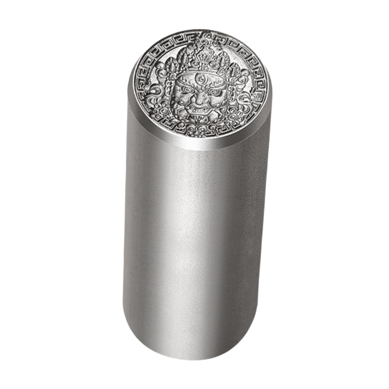 Troquel de sello Dios de la Riqueza, esencial para la fabricación joyas, para un estampado detallado. Características del sello Dios Riqueza: Herramienta estampado con patrones