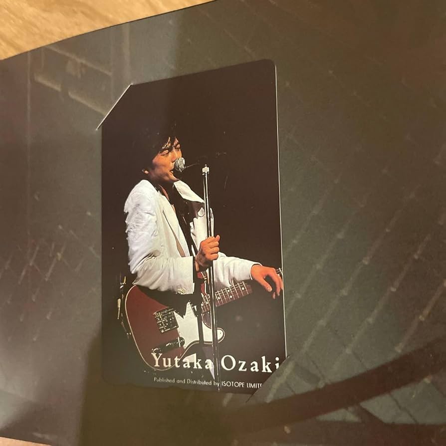 【非売品】　状態良好　尾崎豊コレクション　小冊子、ポストカード、使用済テレカ Amazon.co.jp: 尾崎豊 ファンクラブ限定 テレホンカード7種8枚