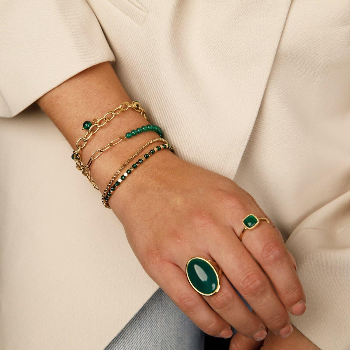 My Bendel - Combi Gliederarmband Gold Grüner Achat Edelstein- Stylisches Gliederarmband kombiniert mit echten Edelsteinen - Bleibt schön und Verfärbt nicht - mit Luxuriösen Geschenkverpackung