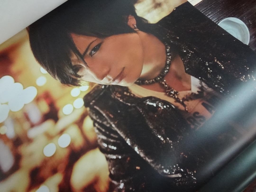 Amazon.co.jp: Gackt 2010版 カレンダーコレクション : 文房具 