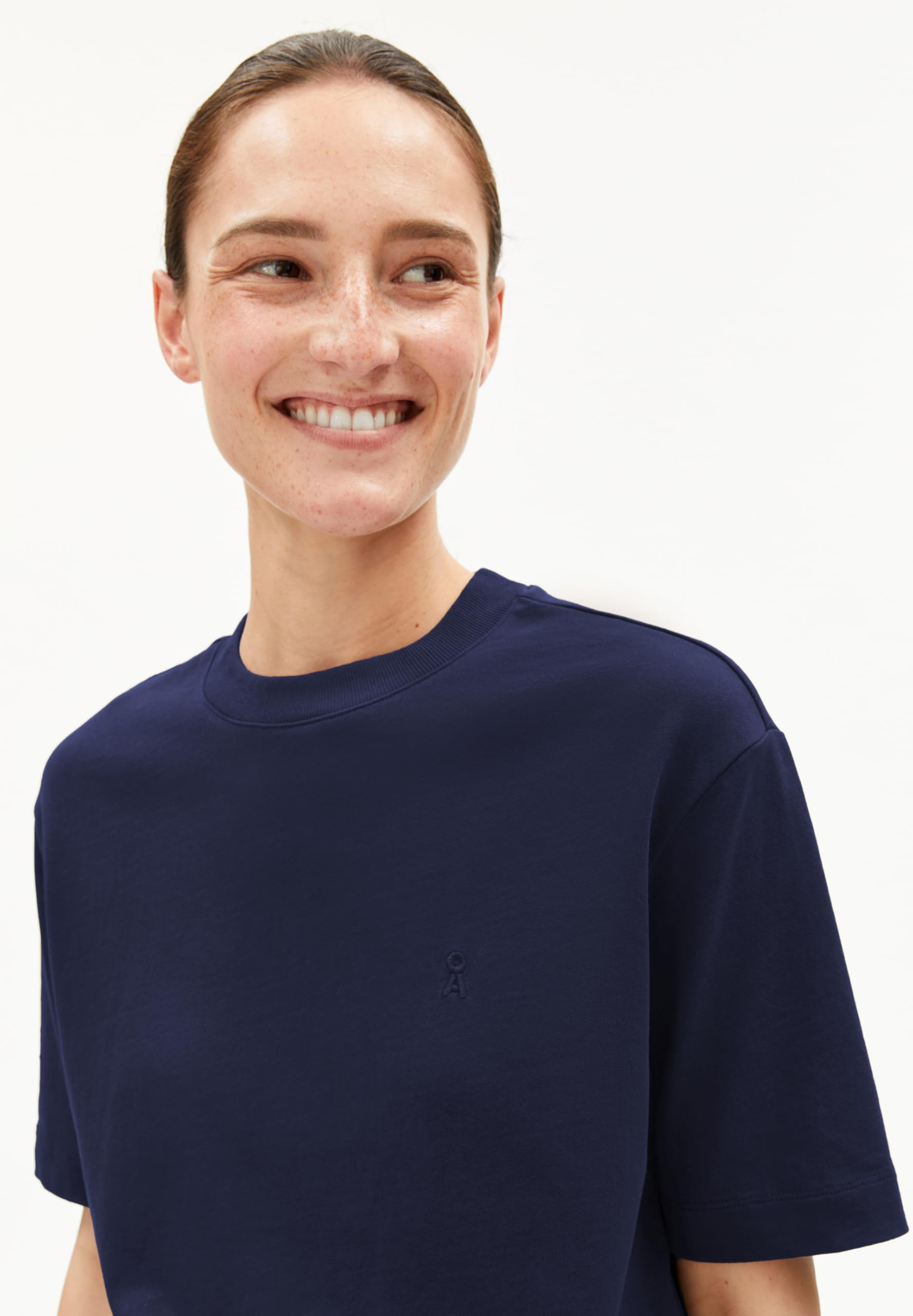 ARMEDANGELS T-shirt épais pour femme en mélange de coton recyclé TarjAA Loose Fit