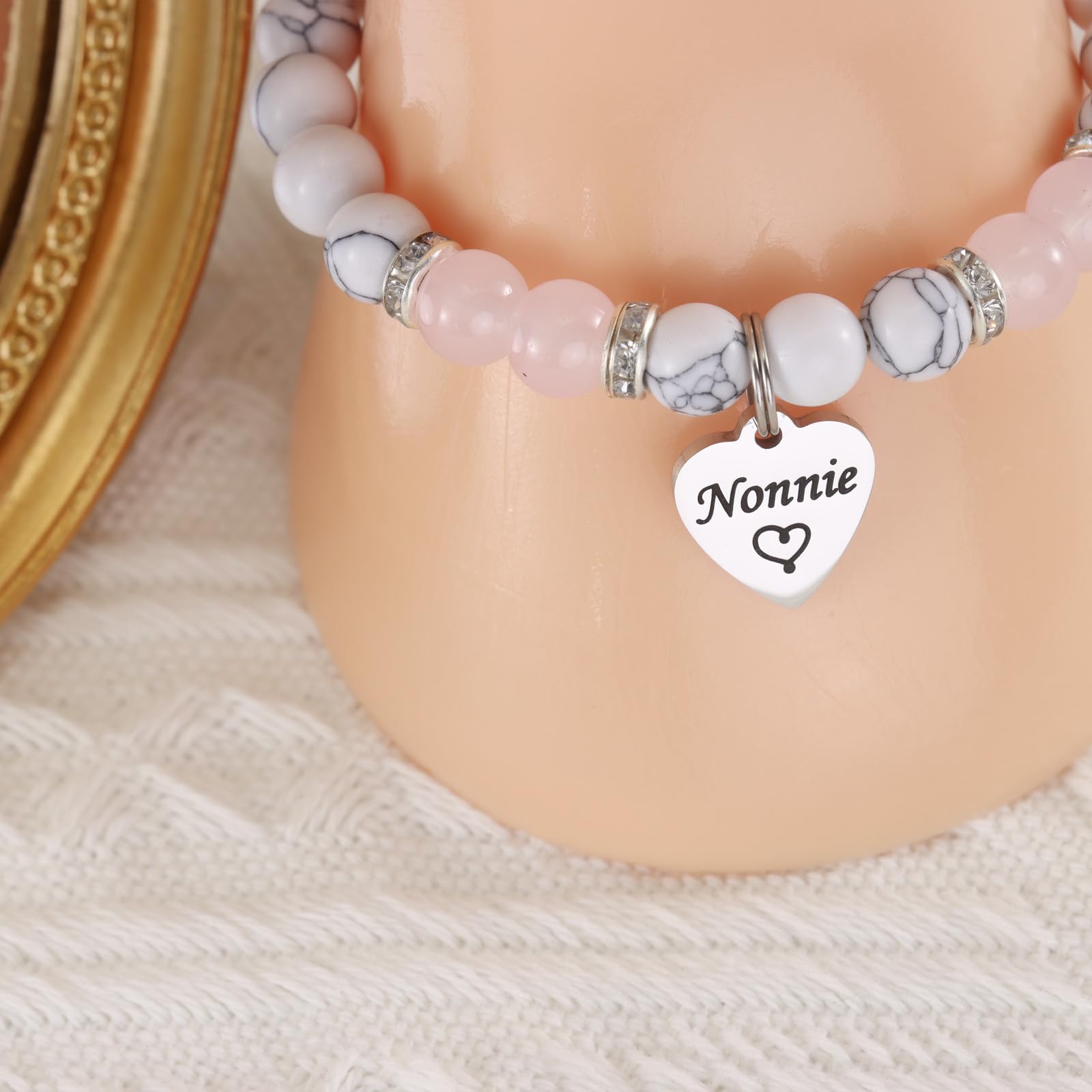 HUTIMY Nonnie Gift for Women from Grandkids Grandma Birthday Mothers Day Best Nonnie Bracelet