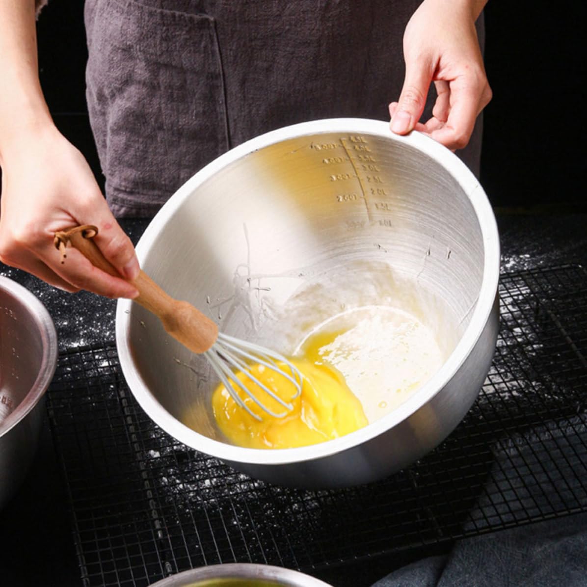 Juego de Colador y Tazón de Acero Inoxidable Plata para Verduras y Huevos | Base Plana, Diseño Antideslizante, Uso Doméstico, Práctico y Multifuncional