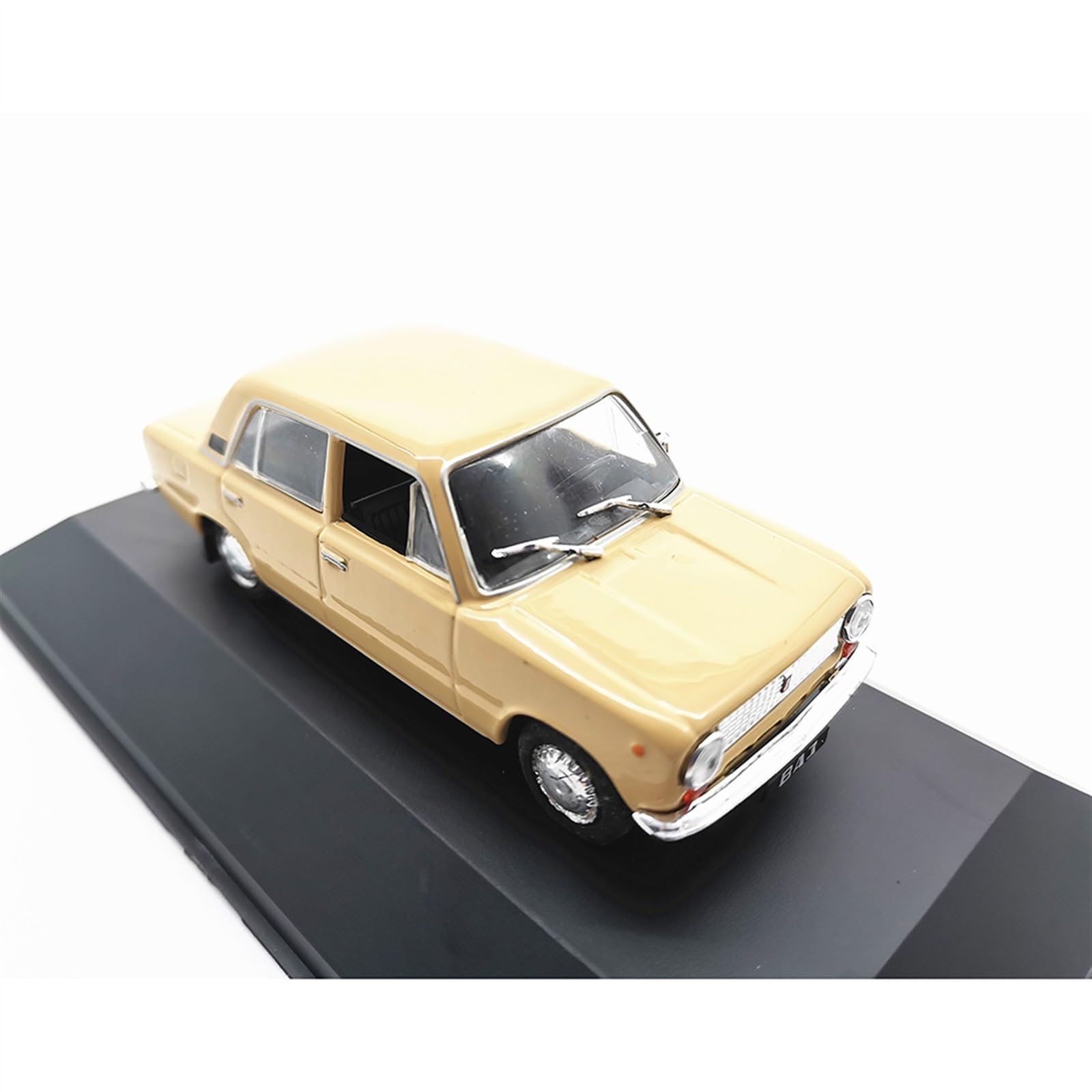 Amazon | ミニカー 旧ソ連 Lada BA3 21011 クラシック合金車