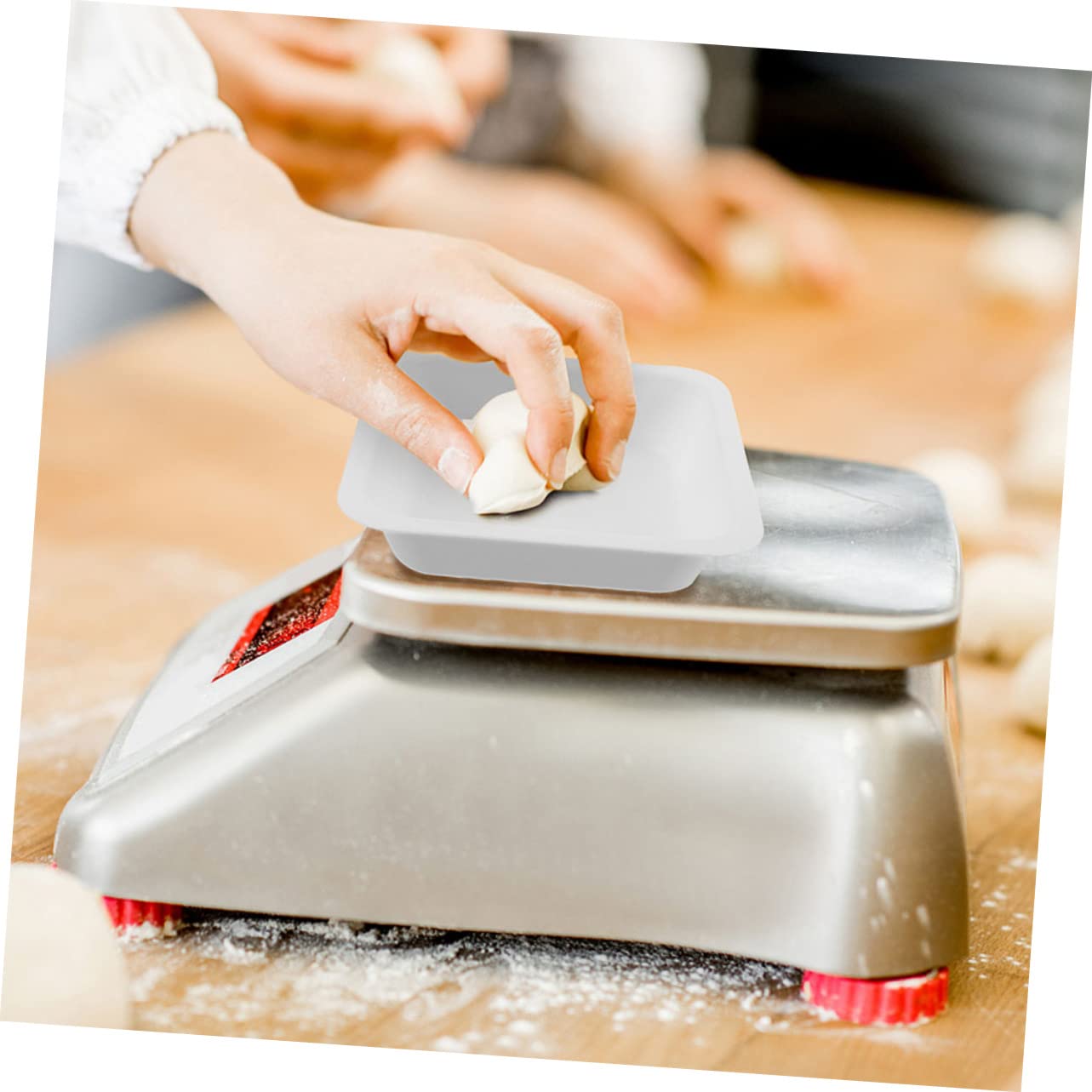 HEALLILY 60pcs Plastic Weighing Boat Weighing Dish Lightweight Lab Tray Static Non-Stick Food Safe