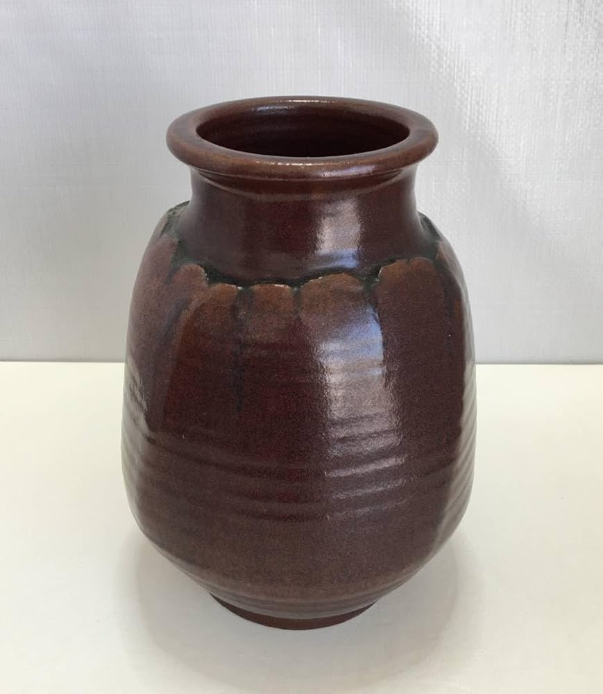柴田　正　作の花瓶 Amazon.co.jp: ！柴田正作 古瀬戸 長根窯 花瓶 壺 壷 共箱付き