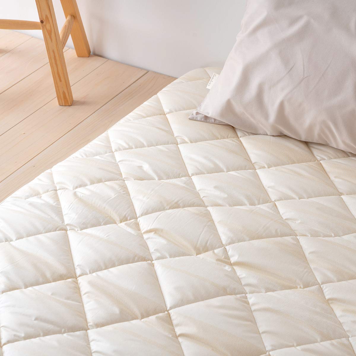 西川 軽量多針 敷き布団 シングル 防ダニ 抗菌 防臭 かるい 無地 ラフボーダー 日本製 2942 857ラフボーダー/ピンク[10] シングル 西川 軽量多針敷き布団 シングル 抗菌加工 防ダニ加工 側生地 綿100