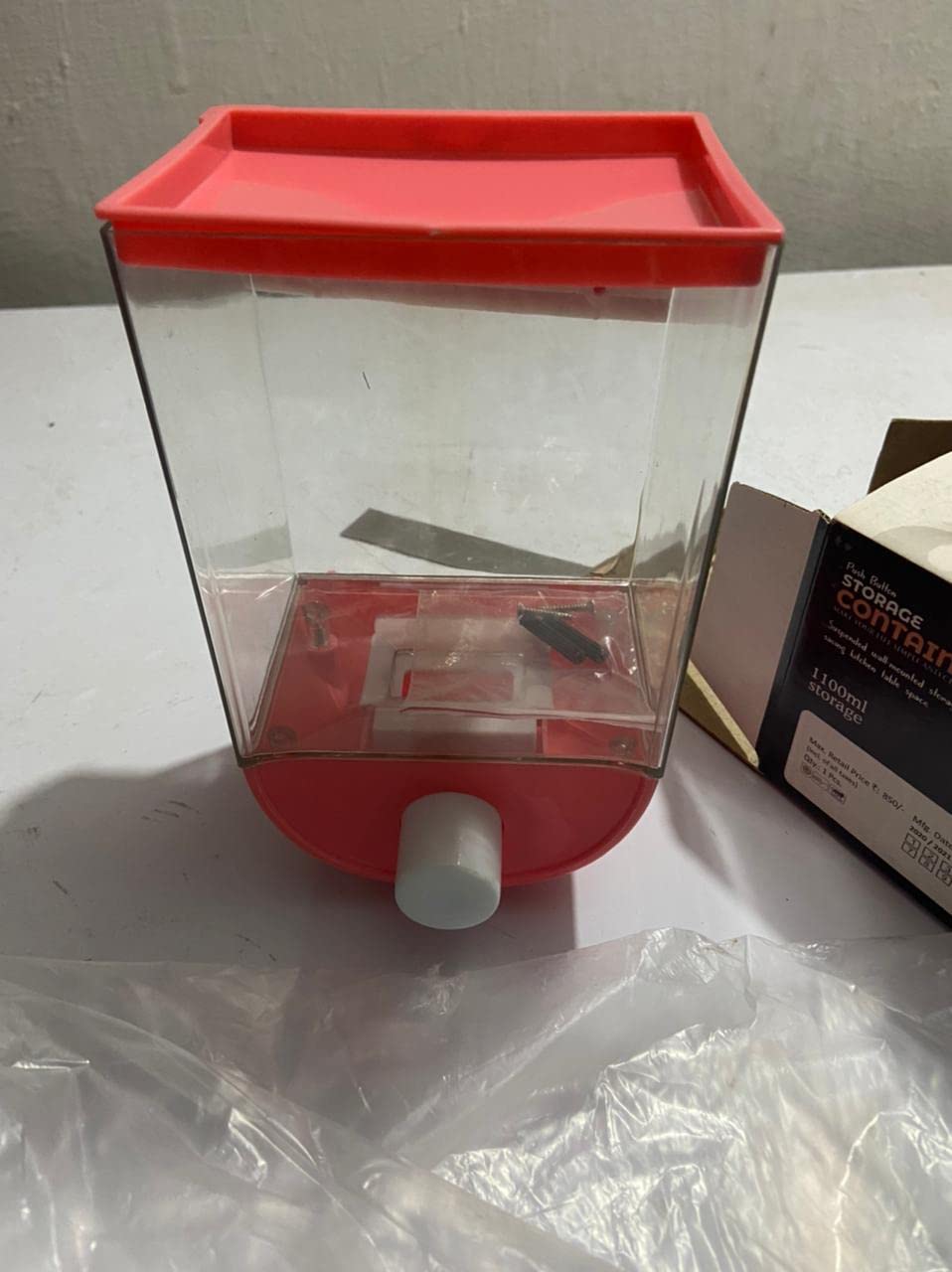 buzzybirdstradelink Smart wall mounted Push button food Storage