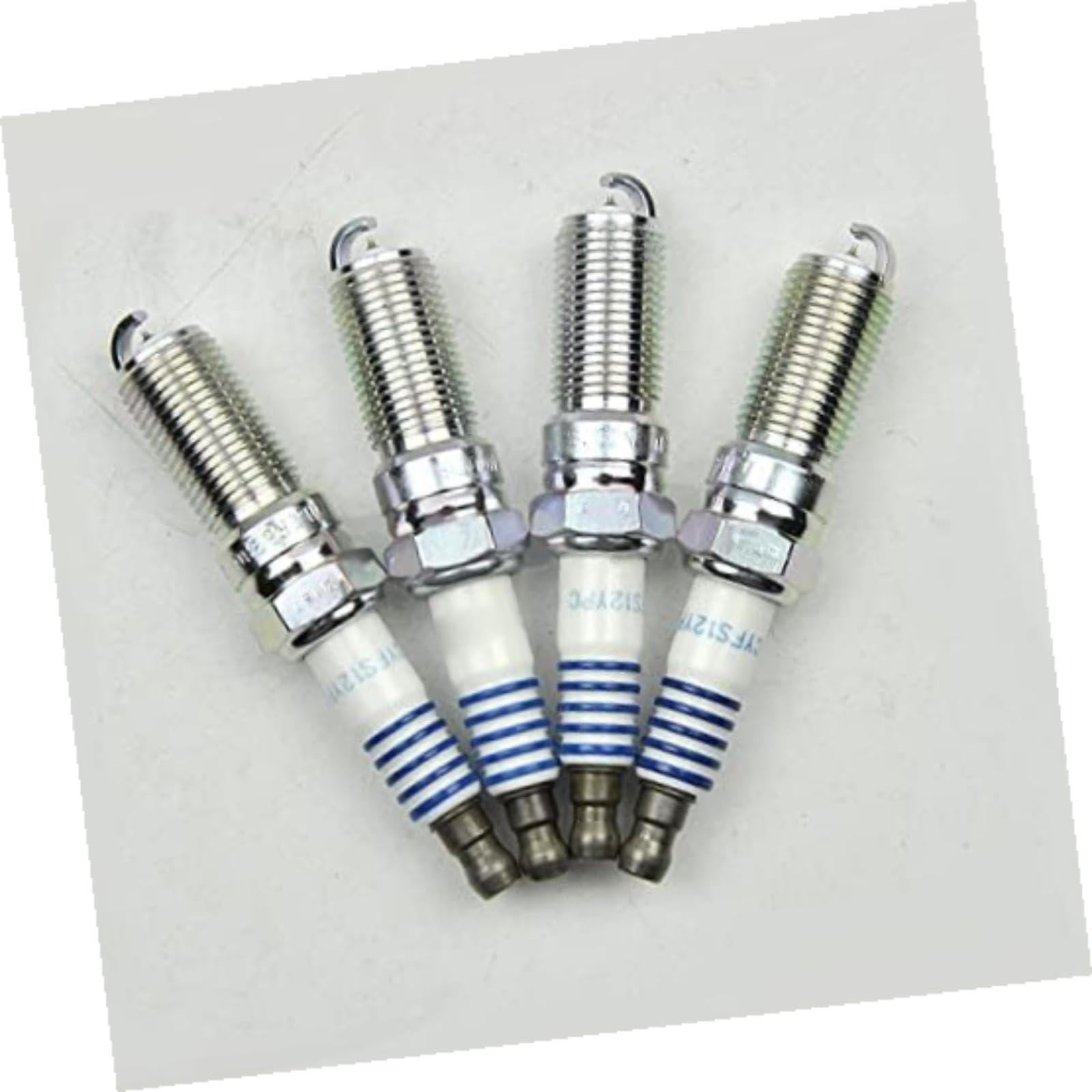 4-6 sztuk świeca zapłonowa samochodu Itr6F13 4477, dla mazdy, dla 3 6, dla Atenza, dla Focus L3Y418110 L81318110 Zestaw świec zapłonowych do samochodu (6PCS) Zestaw świec (6PCS)