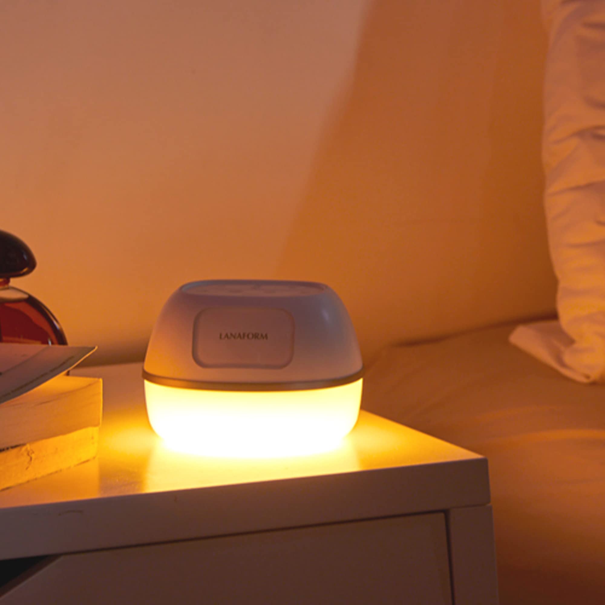 Nuxo Aide Au Sommeil Simulateur De Crépuscule Exercice De Respiration 4 Techniques D’aide À L’endormissement