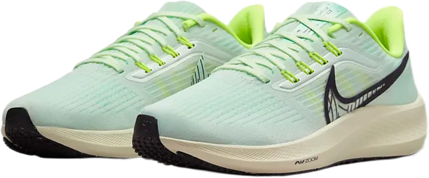 WMNS エアズーム ペガサス 39 (DH4072) Amazon | Nike (ナイキ