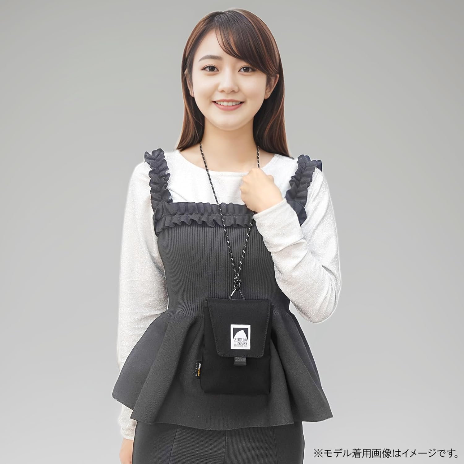 Sierra Designs 20969366 Pouch, Neck Pouch, Mobile Case, Smartphone Storage, Compact, Cordura, Simple, Black, Black, One Size