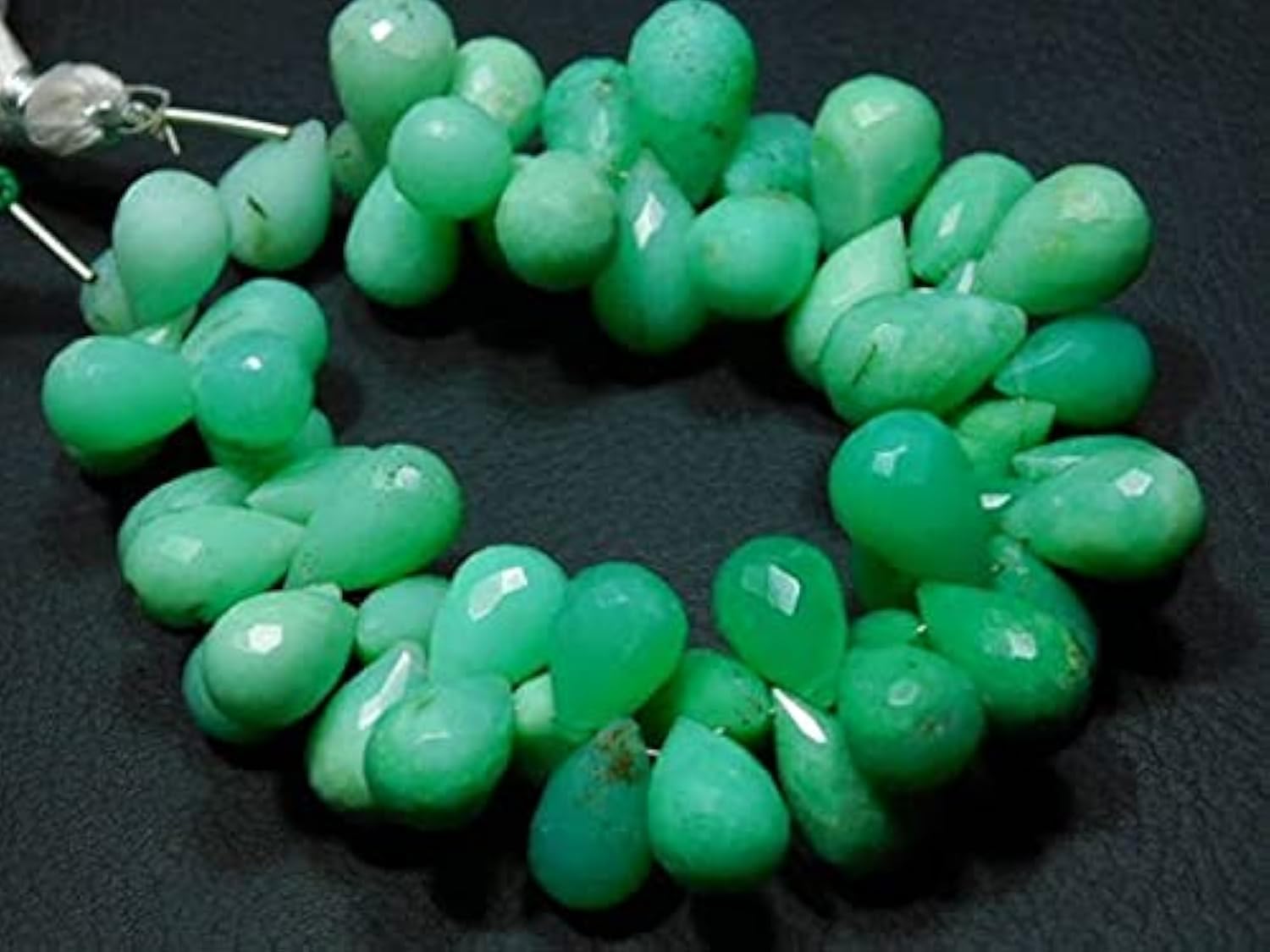 Chrysoprase pour bijoux bohèmes chic, fil de gouttes vertes facettées 7 pouces