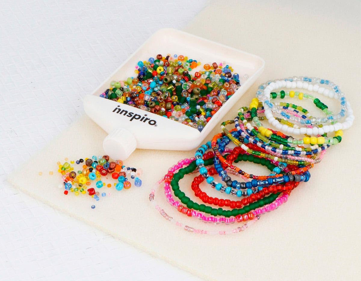 INNSPIRO Kit MAXI abalorios de vidrio redonda MIX y acabados medidas 2,3mm. y 3,8mm. 130u.mini tubos y 100m. hilo elástico y tijeras, para hacer tus propias creaciones de bisutería con abalorios