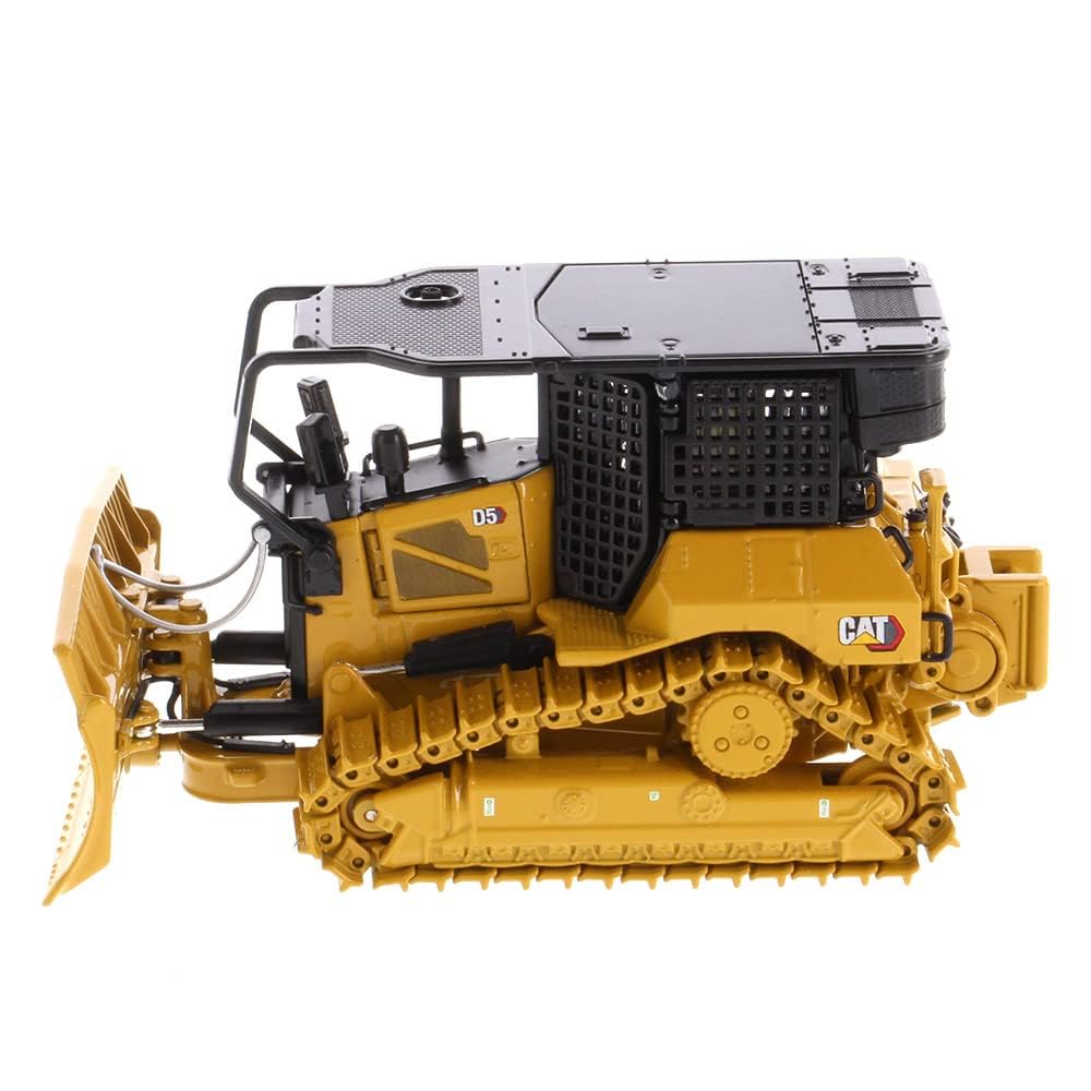 Diecast Masters 1:50 Model Cat D5 XR Fire Suppression Dozer, 85955