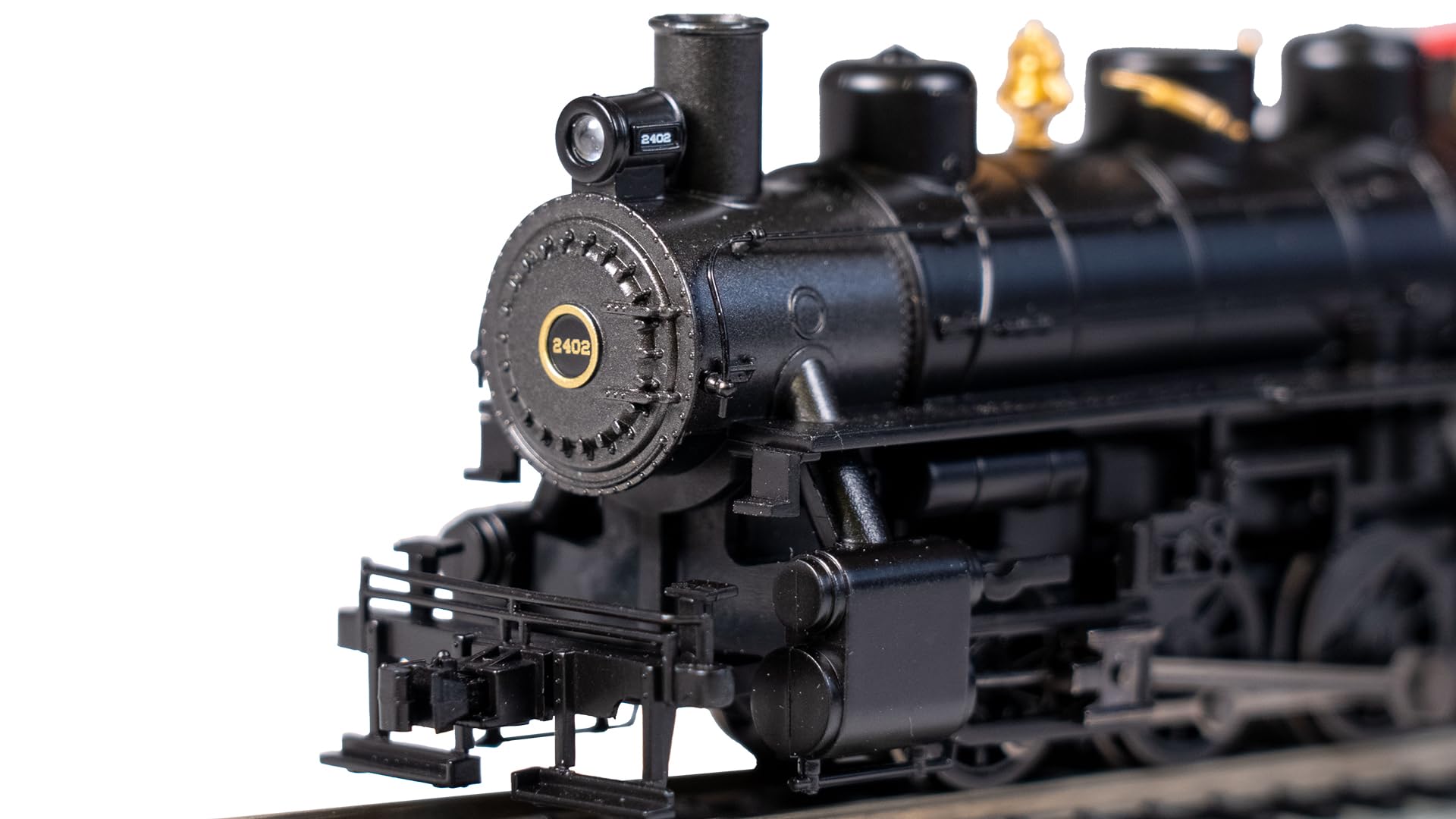 Amazon.com: Bachmann Trains - USRA 0-6-0 w/Smoke & Short HAUL