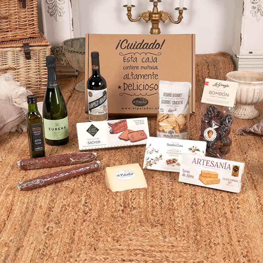 Cestas de Navidad, Lotes de Empresa y Regalos Gourmet | Lote 090-25 / con vino crianza, cava Brut Nature, ibéricos, queso curado, aceite virgen extra y dulces artesanos en caja regalo empresa