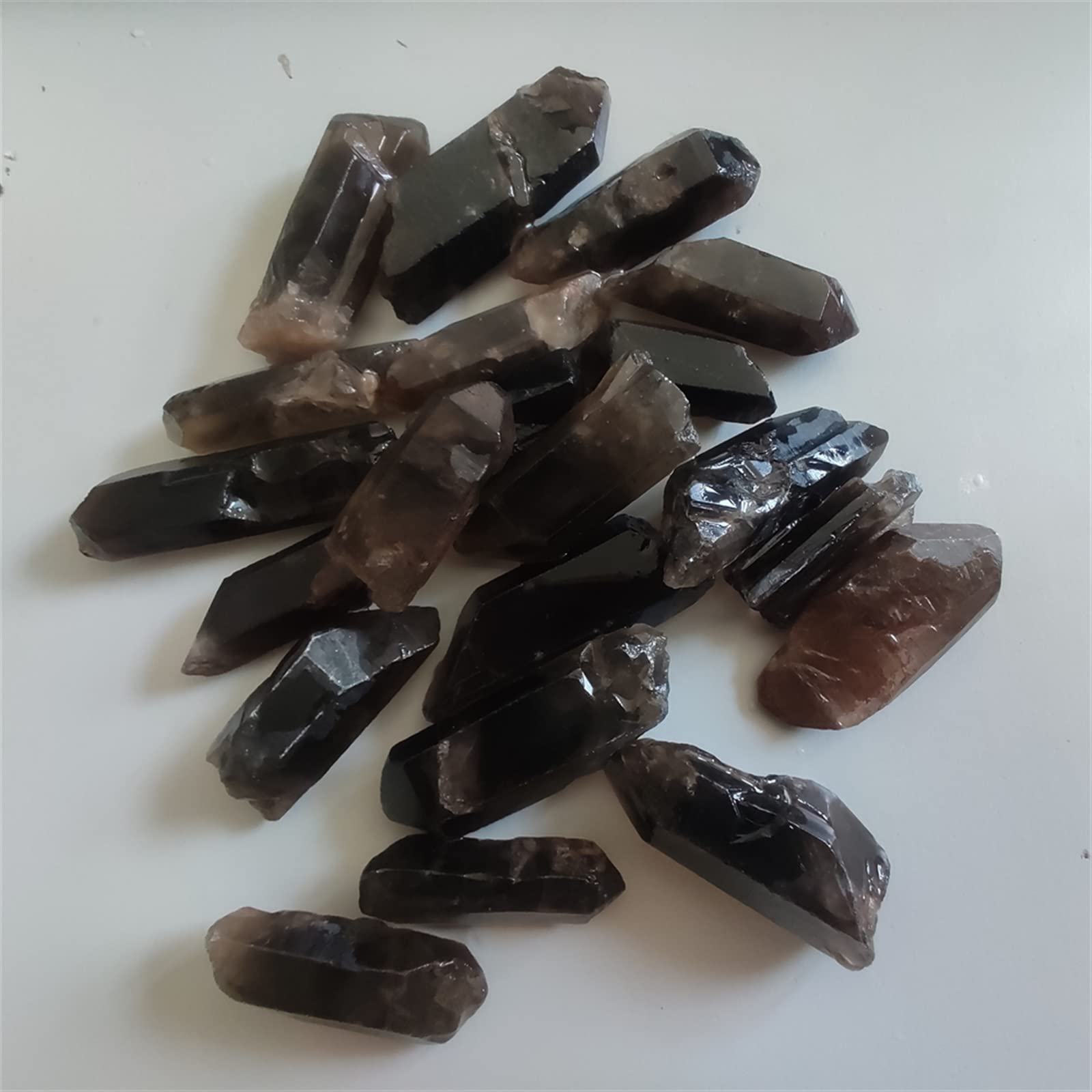 Kolekcje domowe 50-100 g 30-50 mm naturalny kwarc dymny herbata kryształ punkt kamień sześciokątne pryzmaty kwarcowy różdżka obelisk kamień DIY prezent (kolor: 40-50 g, rozmiar: 30-50 mm)
