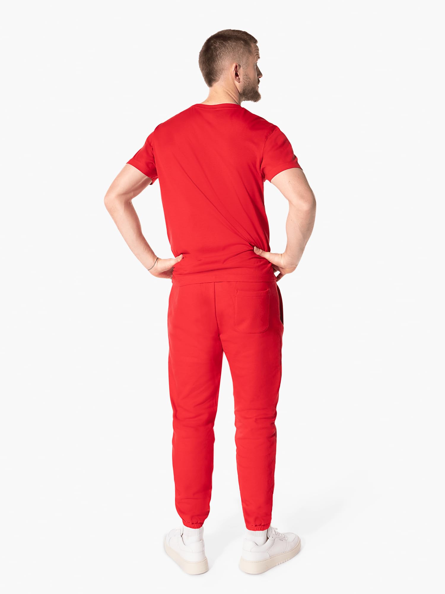 FC Bayern München I Sweatpant I Jogginghose I Essential I Herren I Rot