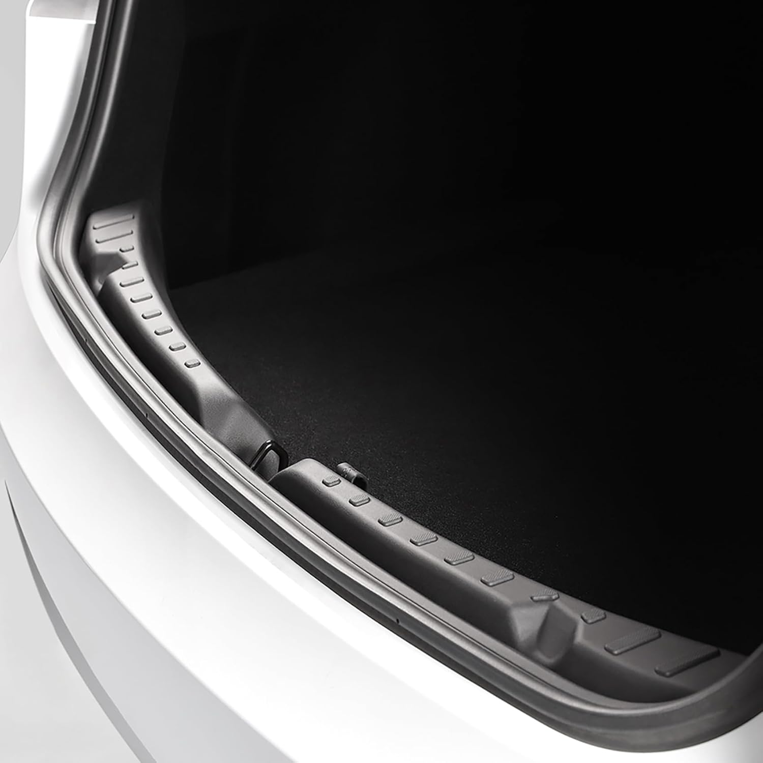 TPARTS Tailgate Threshold Cover for Tesla Model 3 Highland 2024-2025+ Anti-Scratch Trunk Bumper Guard Door Sill Protector TPE Cover Tesla Accessories