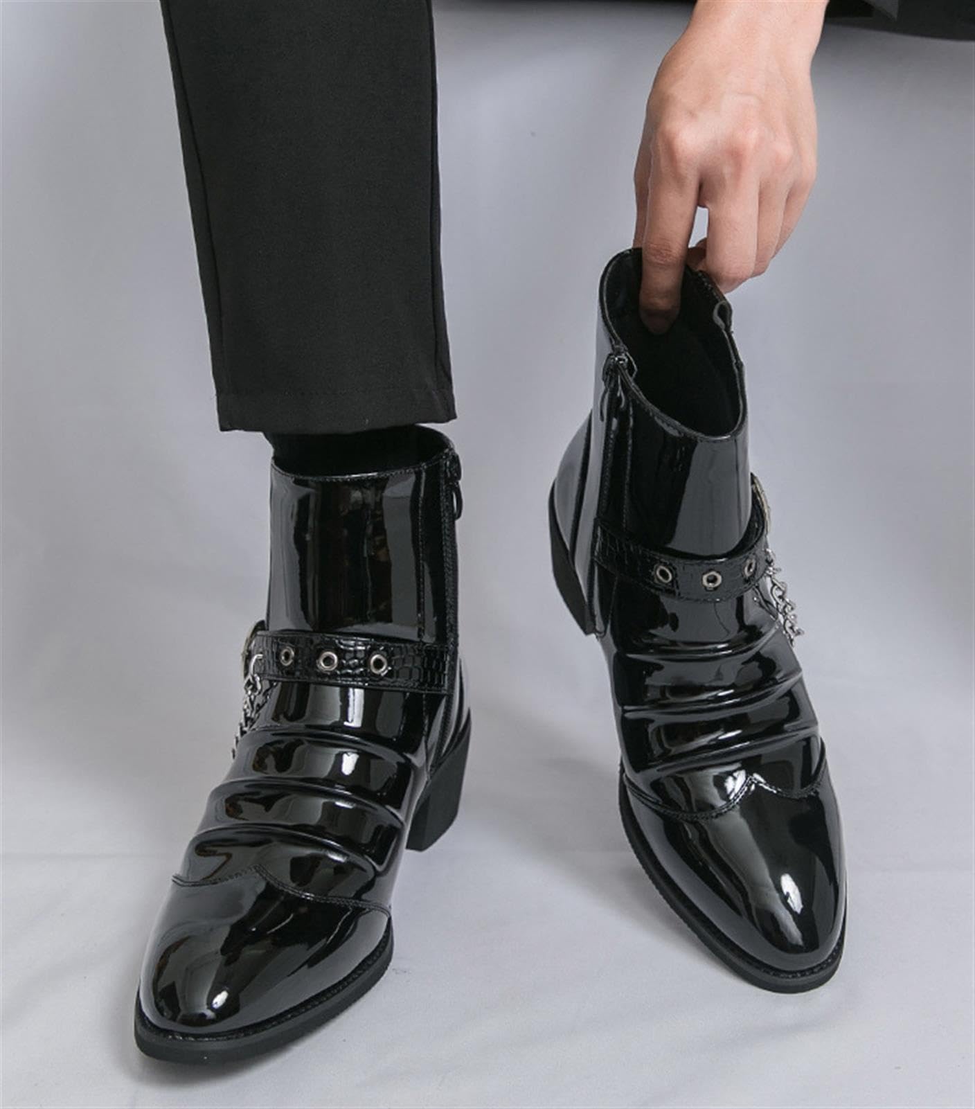 Stivaletti Uomo Vernice con Catena Punta Afilata Scarpe Eleganti Festa | Stivali Moda Uomo Cerniera Laterale Suola in Gomma Comodi Stile Punk Gotico Scarpe da Palco Club Party Cerimonia
