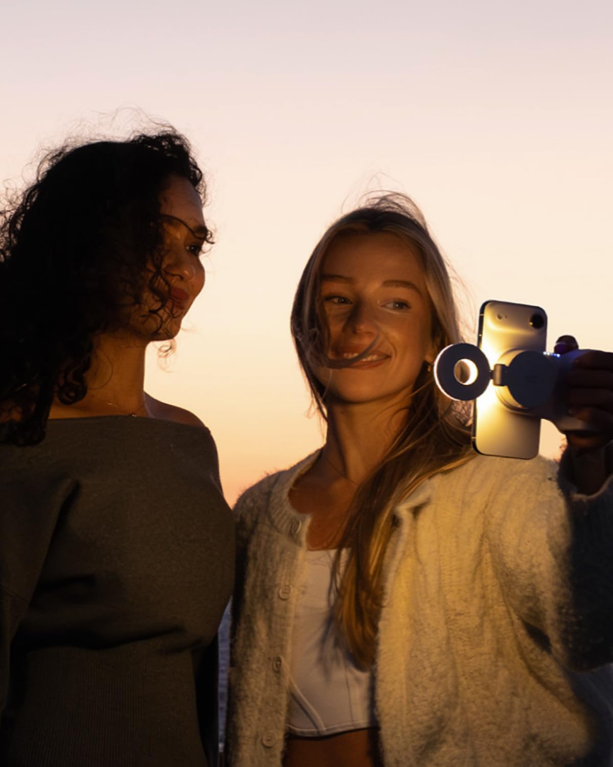 KraftGeek 163cm Trépied Smartphone avec Ring Light Telephone Magnétique