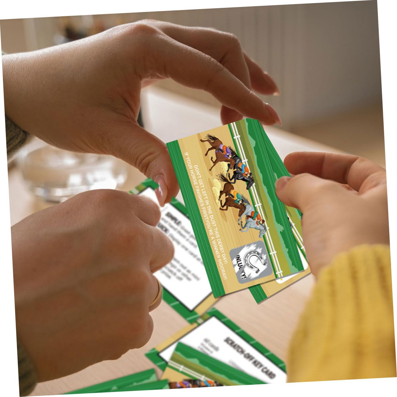 VILLCASE 5 Ensembles Cartes à Gratter Autocollant Jeu De Billets à Gratter Carte à Gratter De Dessin Animé Jeu De Grattage De Fête Cartes De Souhaits à Gratter Papier