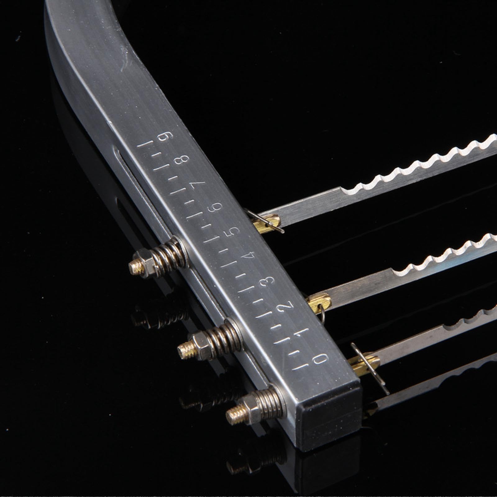 Gazechimp Cake Cutter Layer Slicer Cutter, Adjustable Cake Leveler,Professional Cake Slicing Tool,Kitchen Tool with 3 Wires DIY Leveling Cake Layer, Slicer Cake Layerer for Baking Tools