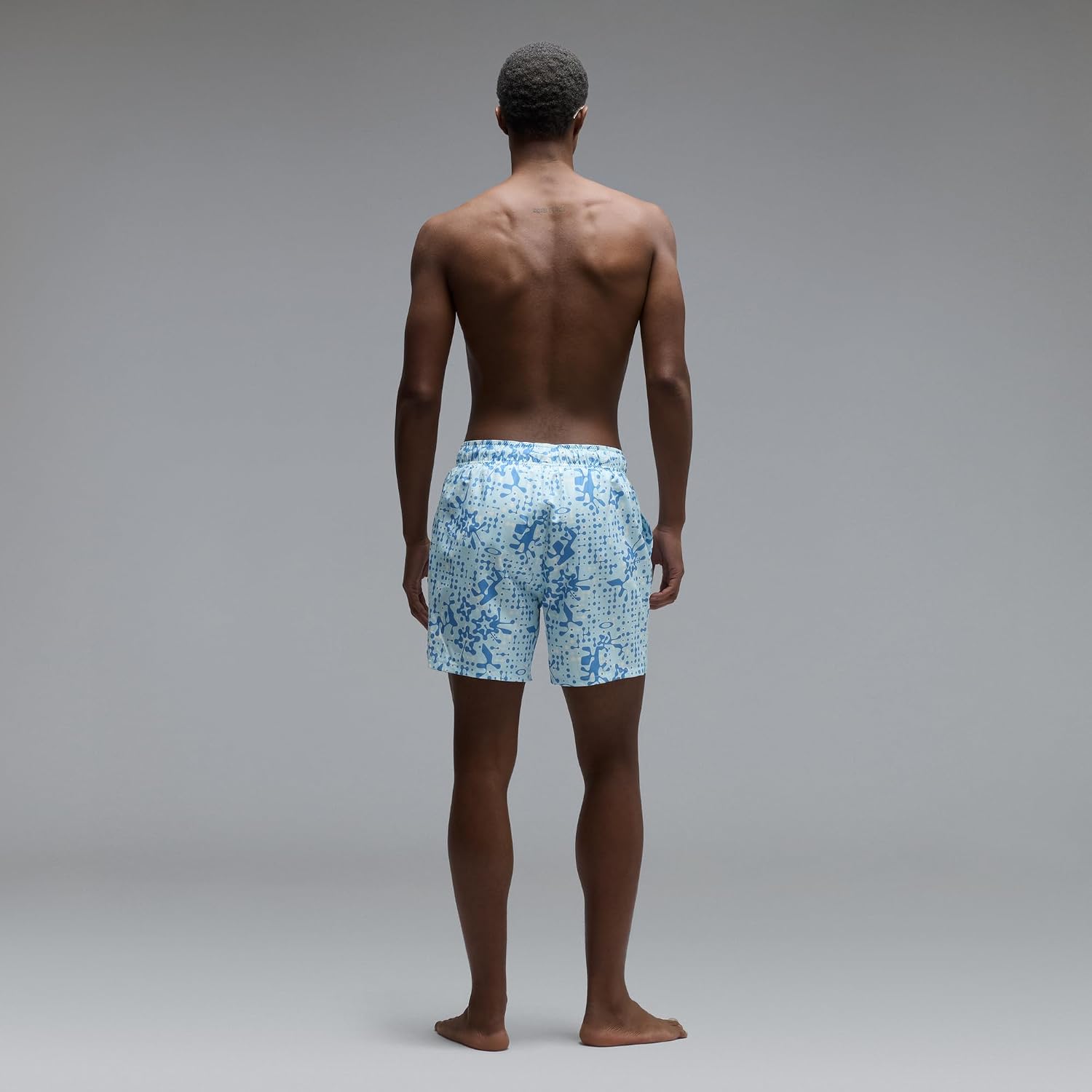 Oakley Men's All Hibiscus 17'' Beachshort
