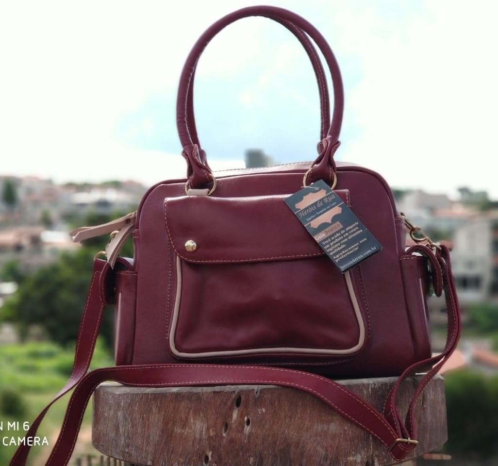 Bolsa feminina de couro genuino grande transversal tiracolo caremelo em promoção! Veja a oferta e mais achadinhos de Bolsas 7 Hoje é o melhor dia para comprar Bolsa feminina de couro genuino grande transversal tiracolo caremelo com aquele preço maroto! Promoção! Aproveite a oferta! 7